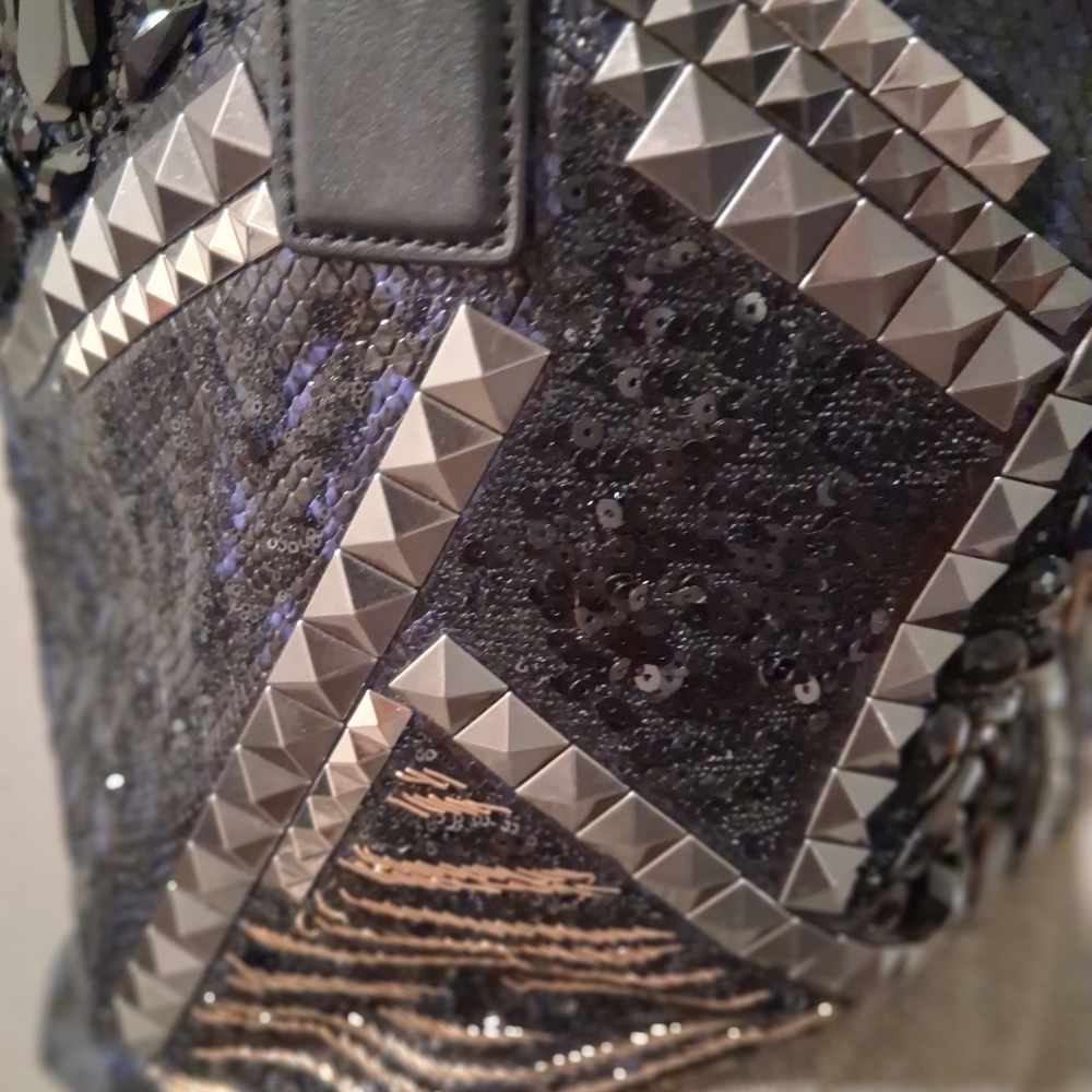 Mark JACOBS Black and Silver Studded Shoulder Bag, Circa 2012 Never Used RARE